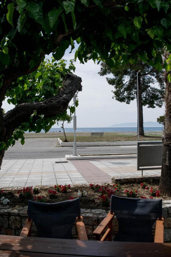 Mirtia Hotel เปฟกี ภายนอก รูปภาพ