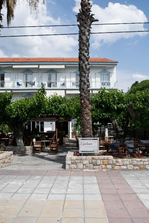 Mirtia Hotel เปฟกี ภายนอก รูปภาพ